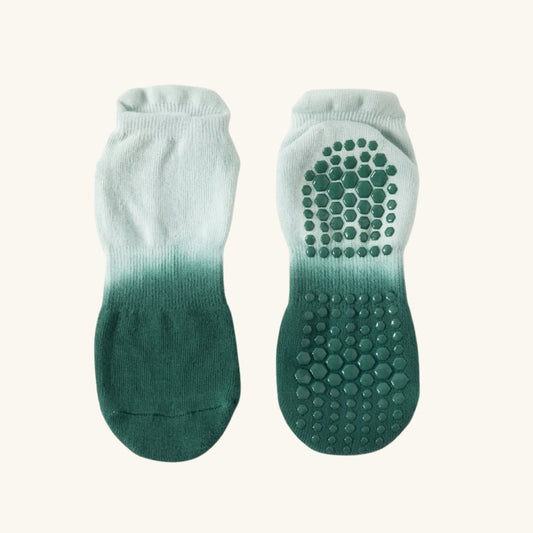 SteadyBloom non-slip grip socks with silicone sole pattern